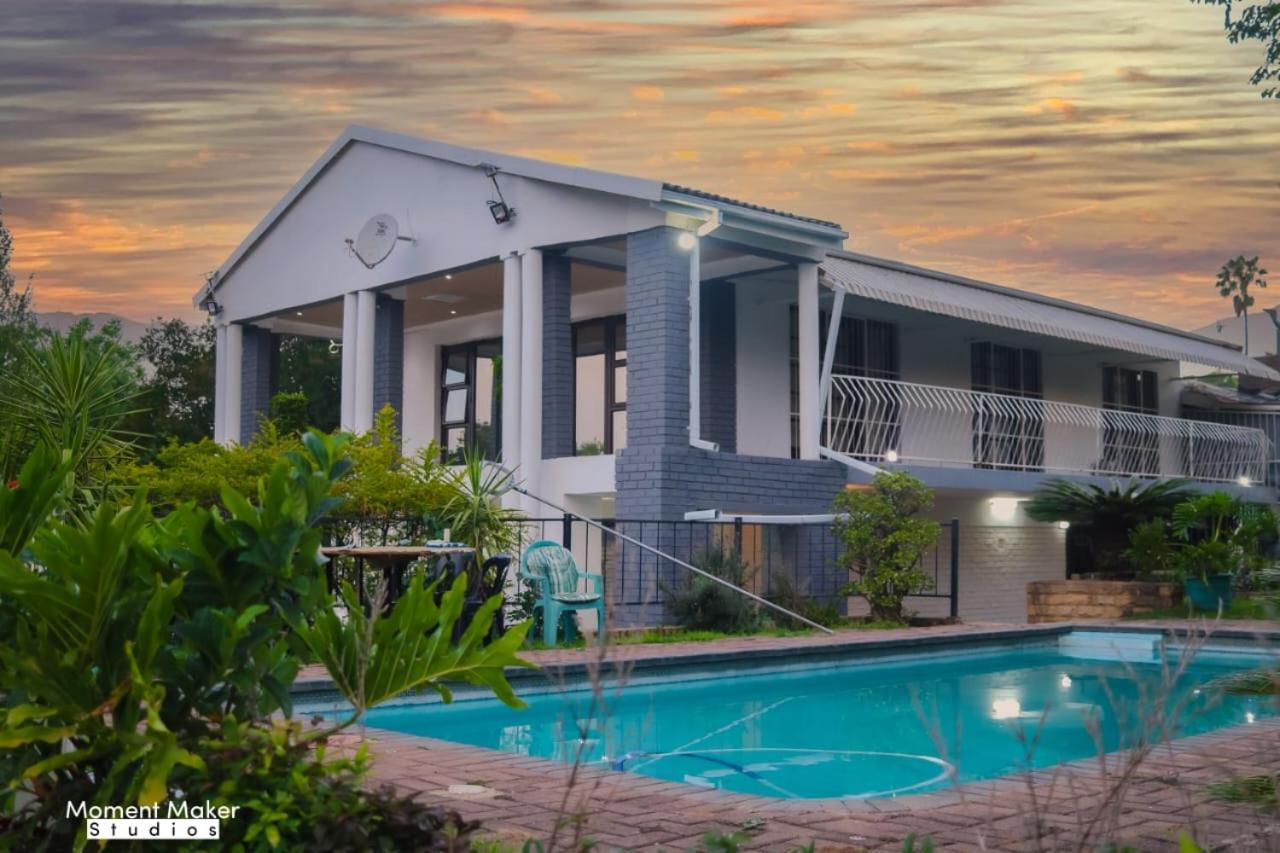 Falcon Lodge Newcastle Exterior photo